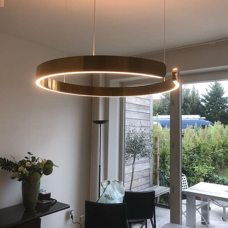 Cirkulær LED-pendel i moderne design