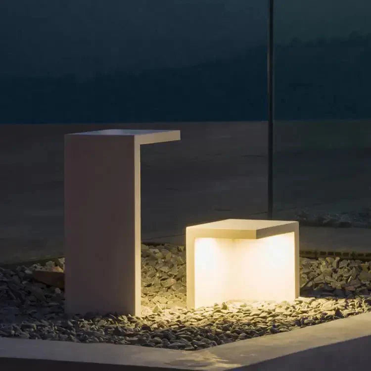 Solcellelampe fra Block Lane til udendørs brug