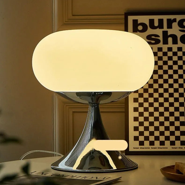 Antik stil æble bordlampe